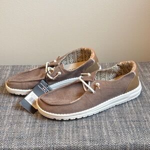 Hey Dude Corduroy Wendy Style